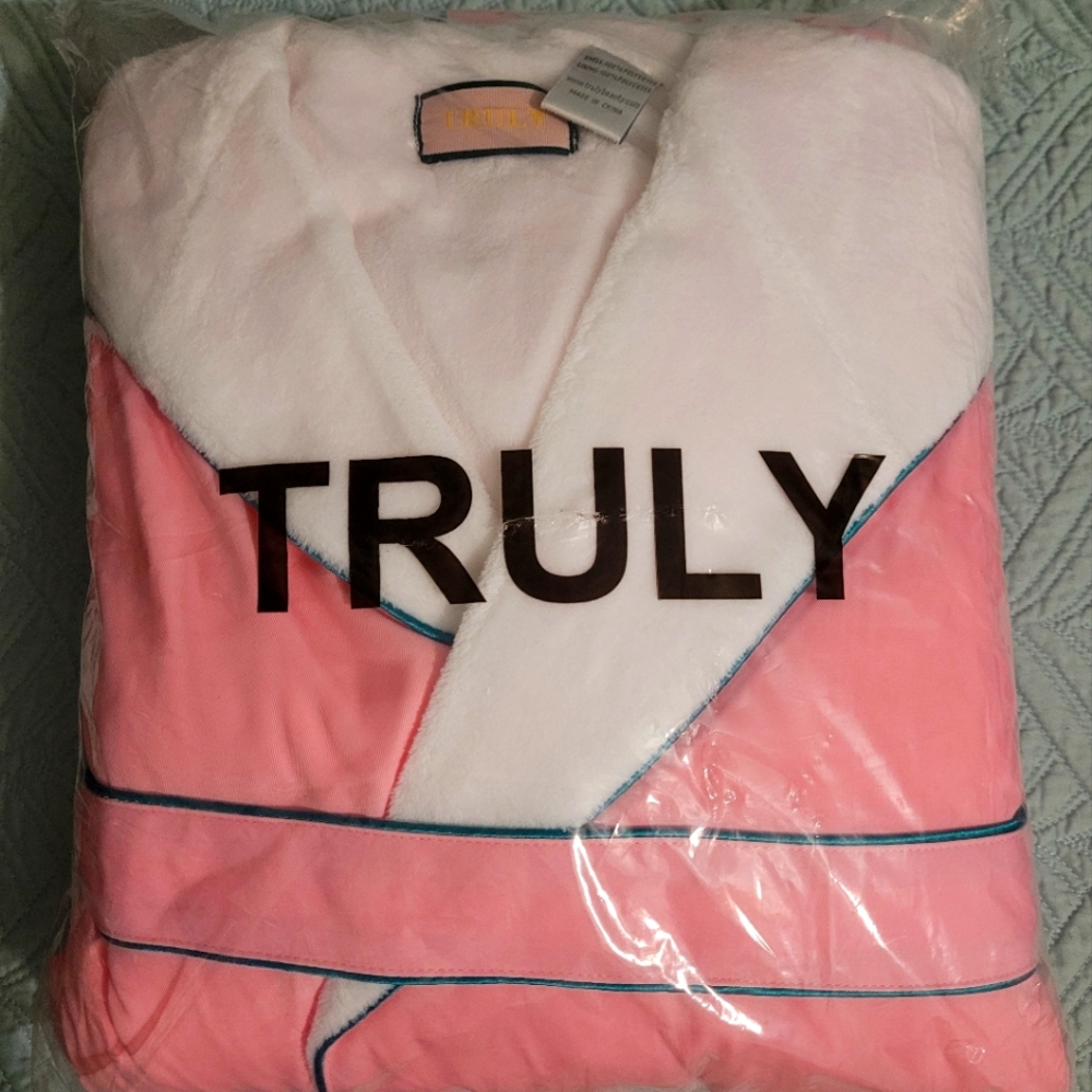 Truly Robe (New, in bag)